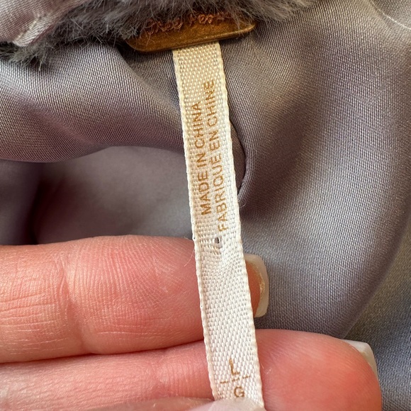 Free People size L Faux Fur Coat Solid Kate Faux double button Jacket OB912466 - Picture 5 of 7